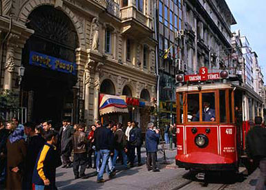 Türkiye’nin Altınelleri Beyoğlu’nda buluşuyor... 