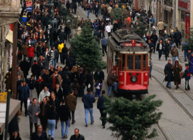 "Huzurlu Türkiye", turizmde kazanacak...