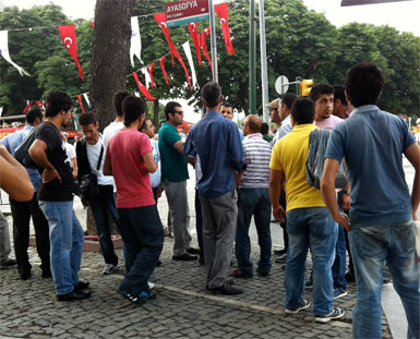 Sultanahmet'te ‘Hanutçu’ terörü…