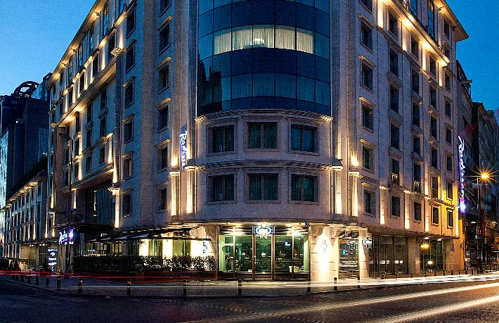 Radisson Blu Hotel İstanbul Şişli'ye 'Yılın Franchise Oteli' ödülü