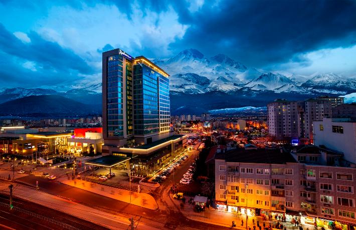 radisson blu hotel kayseri dunyanin zirvesinde turizm aktuel guncel turizm haberleri turizm gazetesi