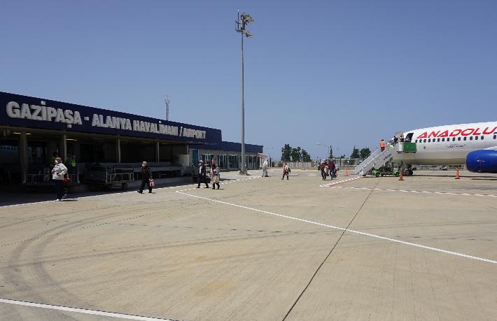 Gazipaşa-Alanya Havalimanı’na Sağlık Sertifikası