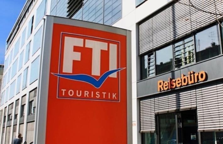 FTI iflası: Yetkililer bakıyor, turizmciler çözüm arıyor