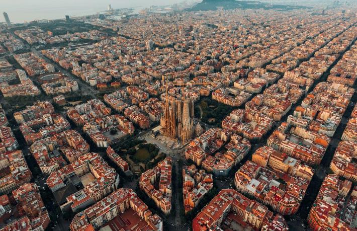 Barselona, turistlere daire kiralanmasını yasaklıyor