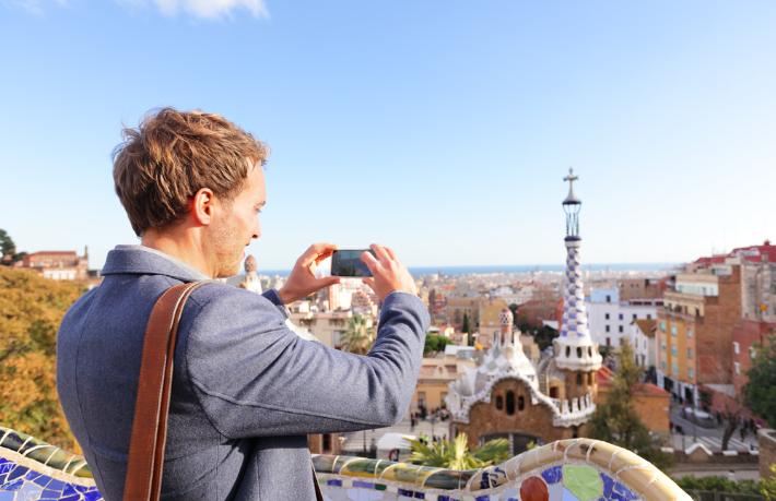 Barselona turizm vergisini 4 ayda ikinci kez artırdı
