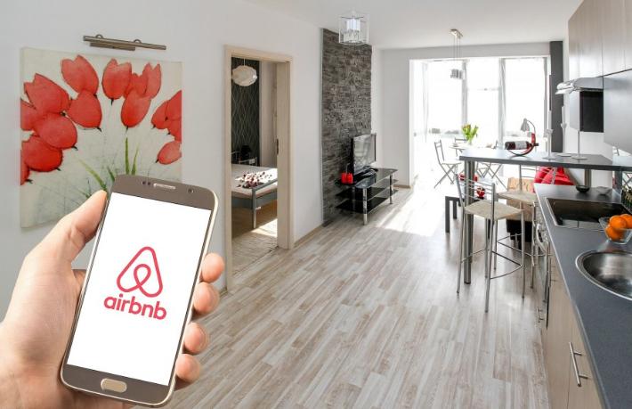 Airbnb hisselerinde büyük düşüş