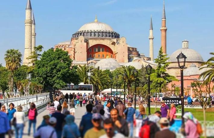 Hollandalı turist: Bir daha asla Türkiye'ye gelmeyeceğim, kalbim kırıldı