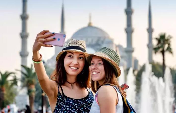 İstanbul 7 ayda ne kadar turist ağırladı?