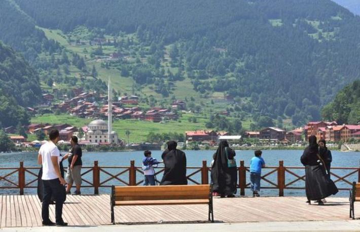 Arap turist rotayı değiştirdi... Türkiye'den neden kaçıyorlar?