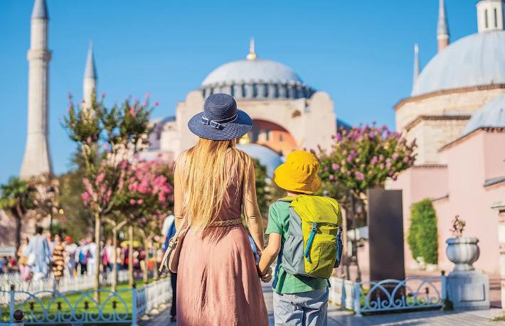 İstanbul'a 8 ayda ne kadar turist geldi?