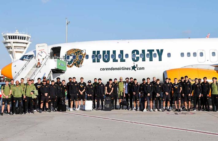 Corendon Hull City'yi hazırlık kampı için Antalya’ya getirdi