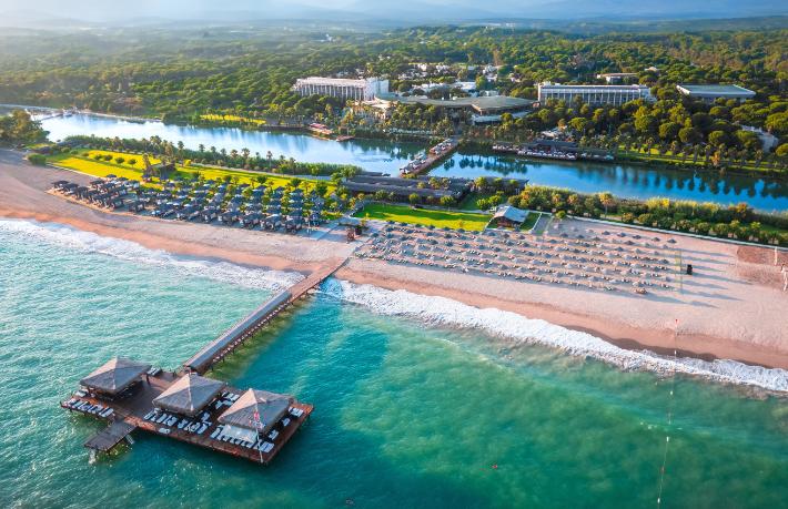 Gloria Serenity Resort, 2024 Dünya Golf Ödülleri’nde Türkiye’nin En İyi Golf Oteli seçildi