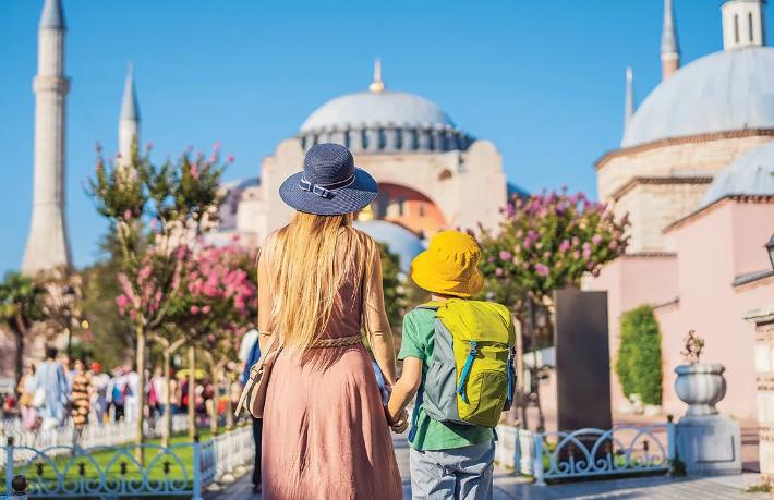 Dünyanın en çok ziyaret edilen şehri Türkiye'den... Her yıl 20 milyon turist alıyor