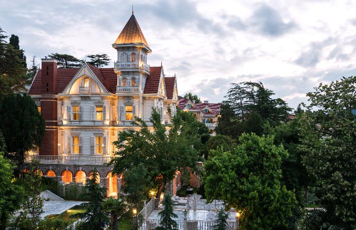 Büyükada Princes Palace Resort kapılarını misafirlerine açtı