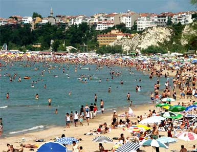 İstanbul plajlarında sezon, 15 Haziran'da başlayacak...