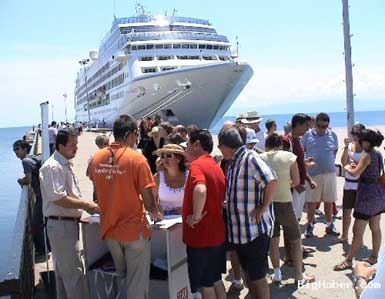 15 milyon kişi, kruvaziyer turizmini tercih ediyor...