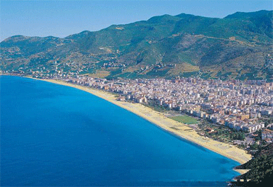 Yabancılar, Alanya'nın il olması için Ankara'ya gidecek...