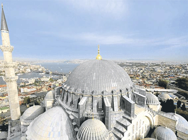 Süleymaniye Camii’nde 256 boş küp sırrı...