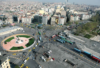 Taksim'e otel, cami, rezidans yok...